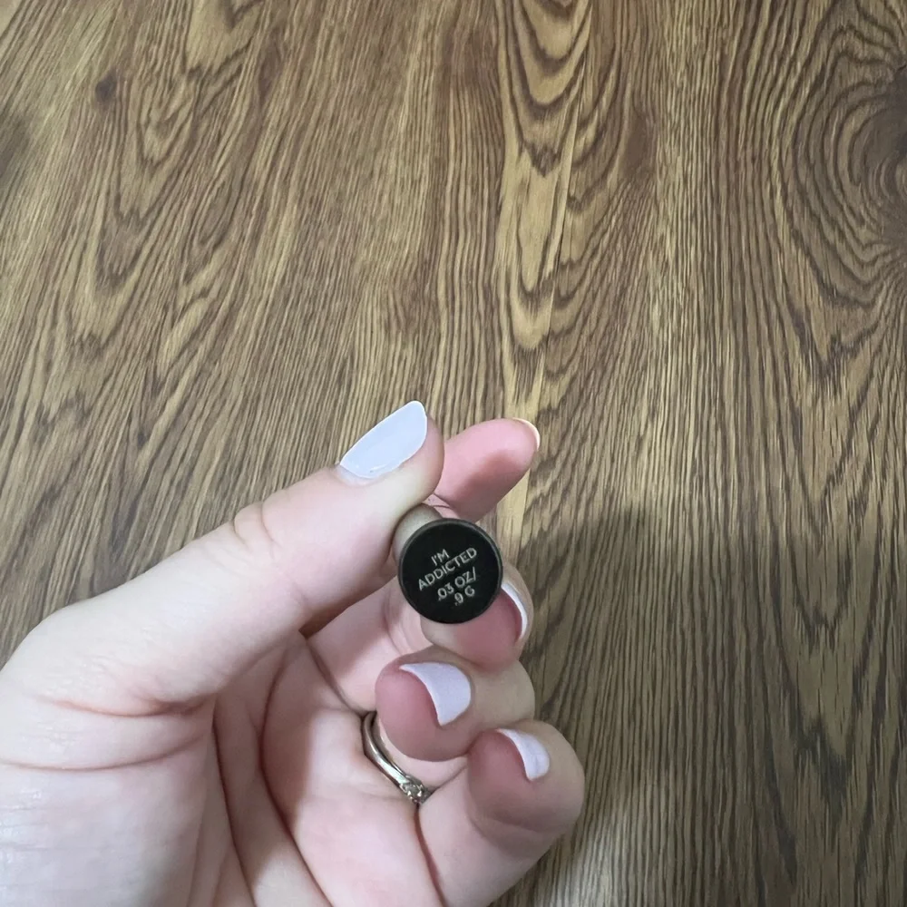 Hourglass I’m Addicted Lipstick